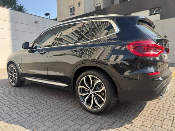 BMW X3 2.0 16V GASOLINA X LINE XDRIVE30I STEPTRONIC BMW X3 2.0 16V GASOLINA X LINE XDRIVE30I STEPTRONIC